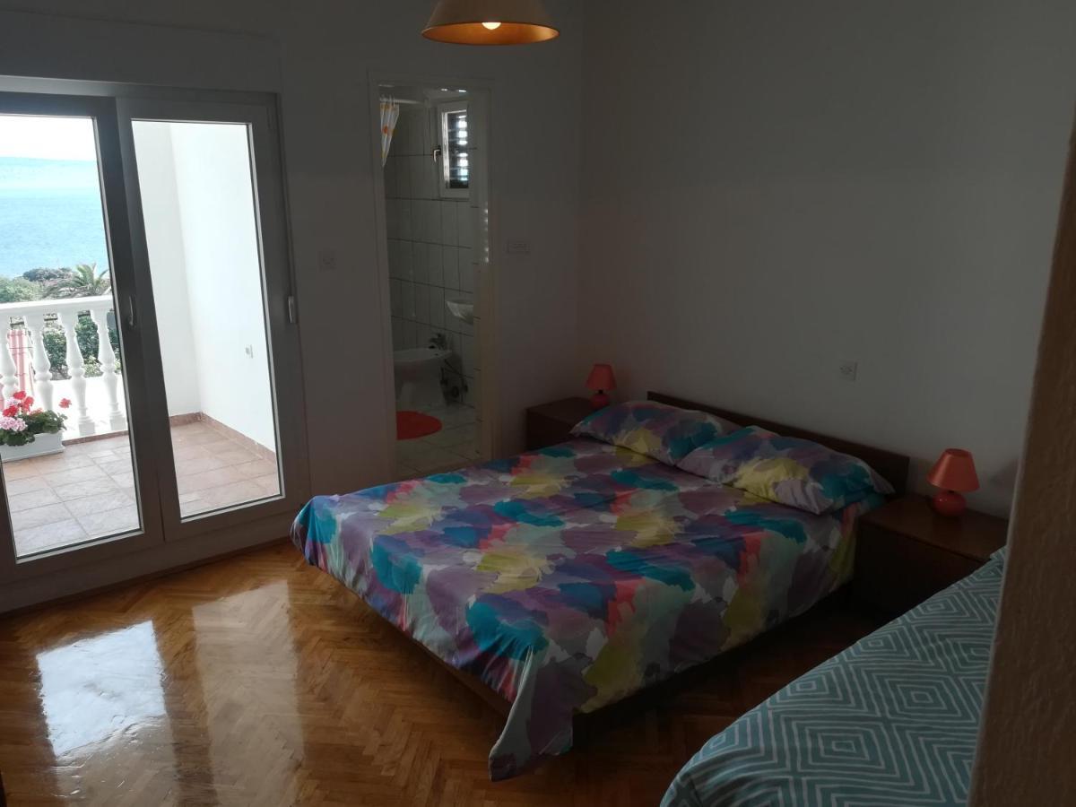Apartments Veni Up 스타리그라드 파클레니차 외부 사진